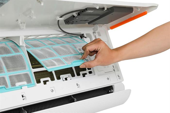 Máy lạnh Comfee Inverter 1 HP CFS-10VCB1 Màu Trắng