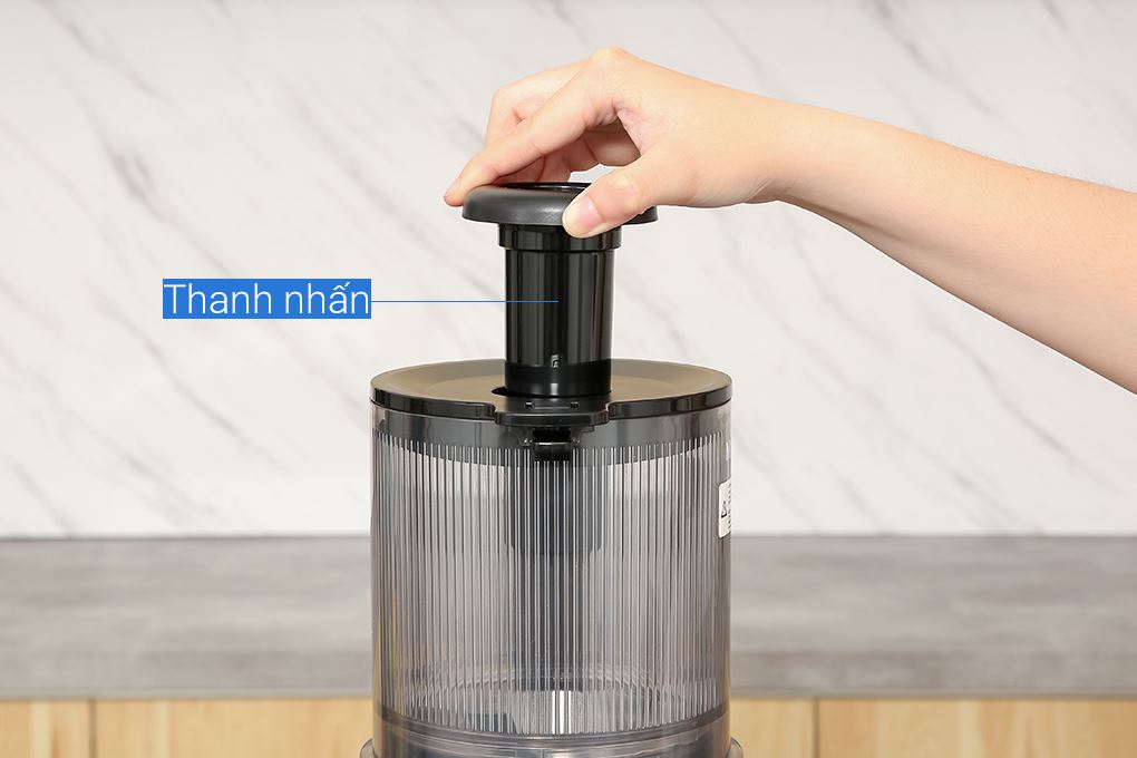 Máy ép chậm Crystal JE6023 Màu Đen