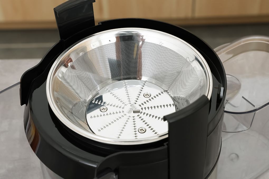 Máy ép trái cây Kangaroo KGFJ8M1G Màu Đen - Bạc