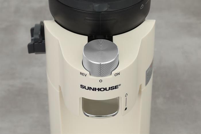 Máy ép chậm Sunhouse SHD5514 Màu Màu be