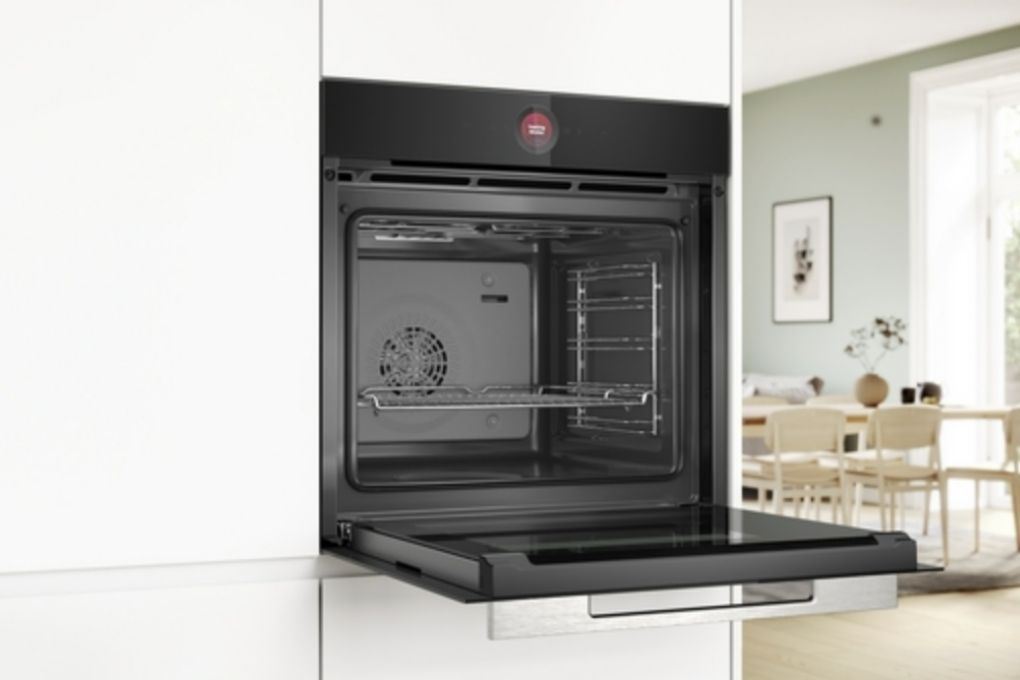 Lò nướng âm tủ Bosch HBG7341B1B 71 lít