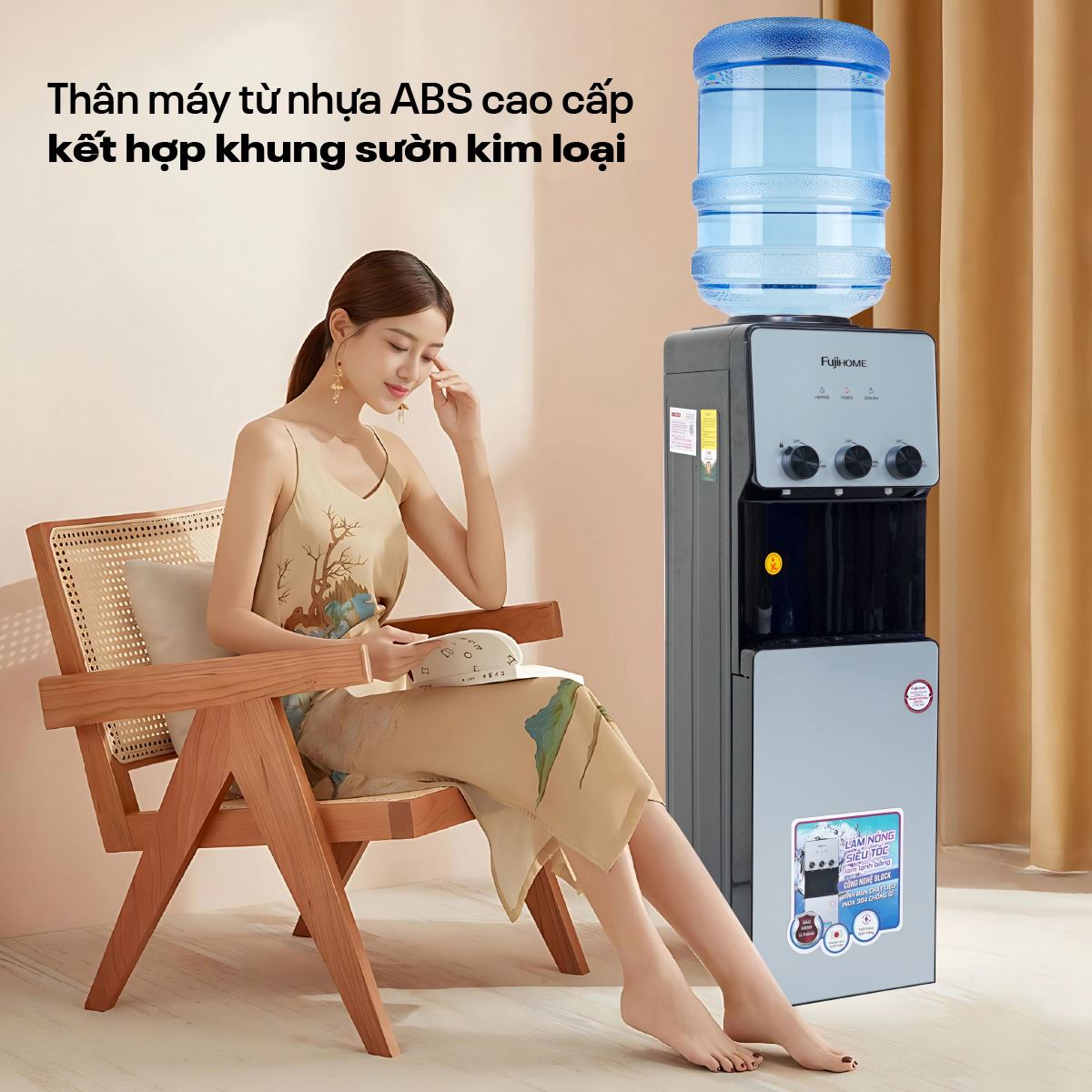 Cây nước nóng lạnh FUJIHOME WD677C 590W Màu Đen