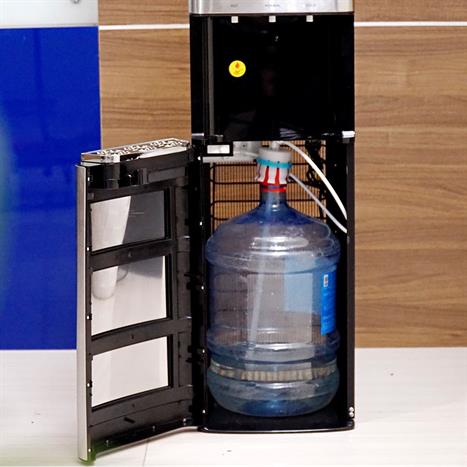 Cây nước nóng lạnh FujiE WD7500C 600W Màu Đen - Xám