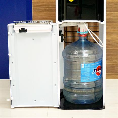 Cây nước nóng lạnh FujiE WD8500C 585W Màu Trắng - Đen