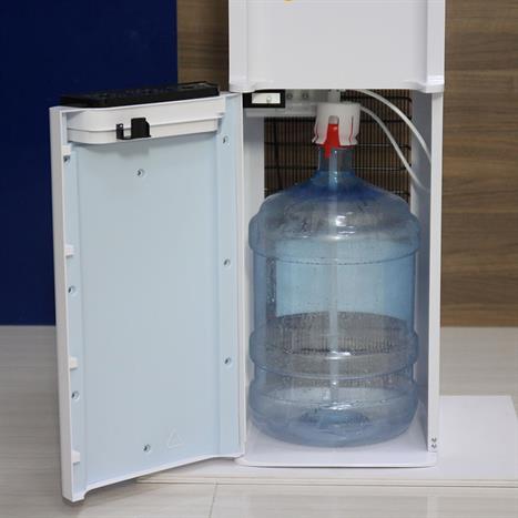 Cây nước nóng lạnh FujiE WD6500C 585W Màu Trắng