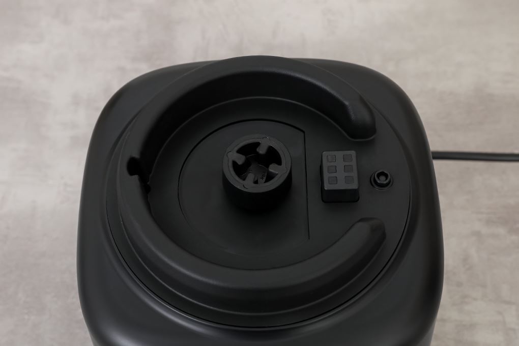Máy làm sữa hạt đa năng Joyoung JHSB-161 Màu Đen
