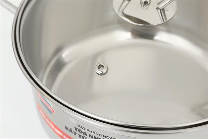 Nồi inox 5 đáy nắp kính 20 cm Sunhouse SHG788-20 Màu Bạc Inox