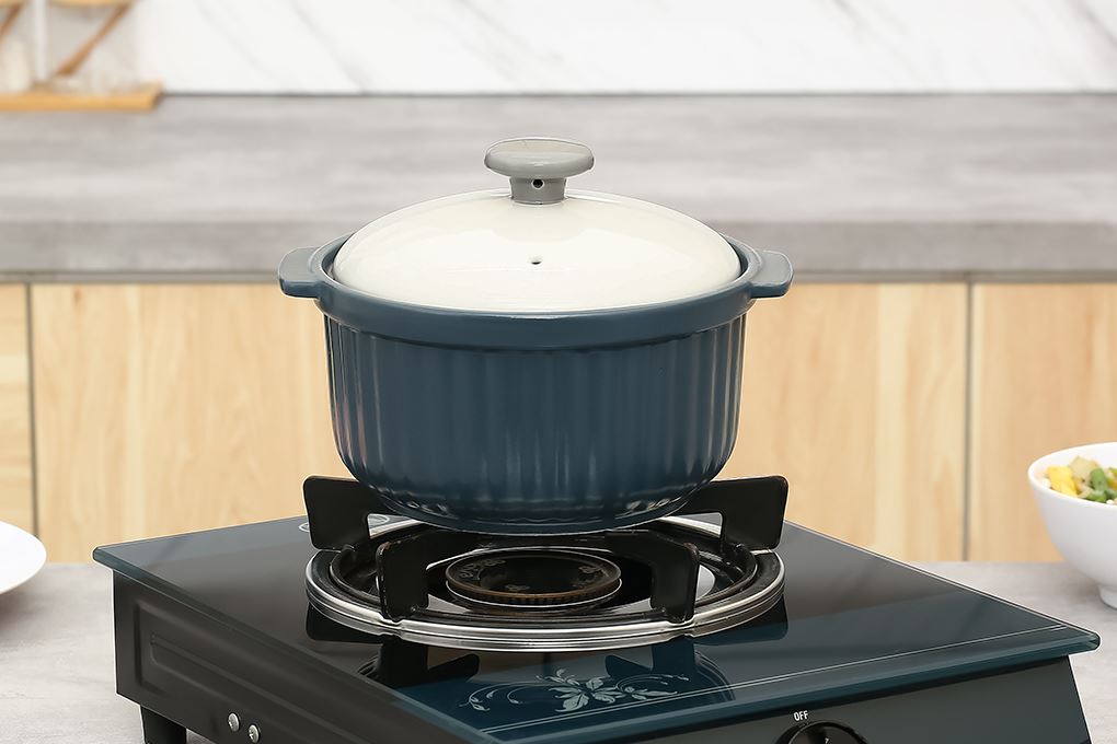 Nồi đất nắp sứ 17 cm Dong hwa PT14.1700 Màu Xanh đen