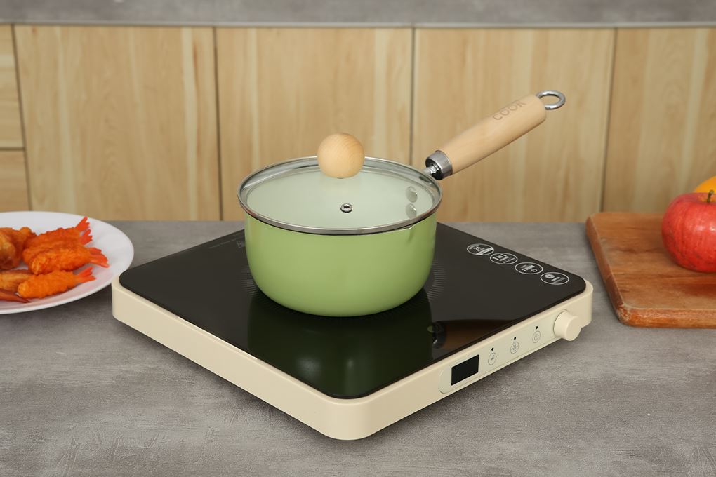 Quánh thép chống dính nắp kính 16 cm Green Cook GCS248-16IH Màu Xanh lá