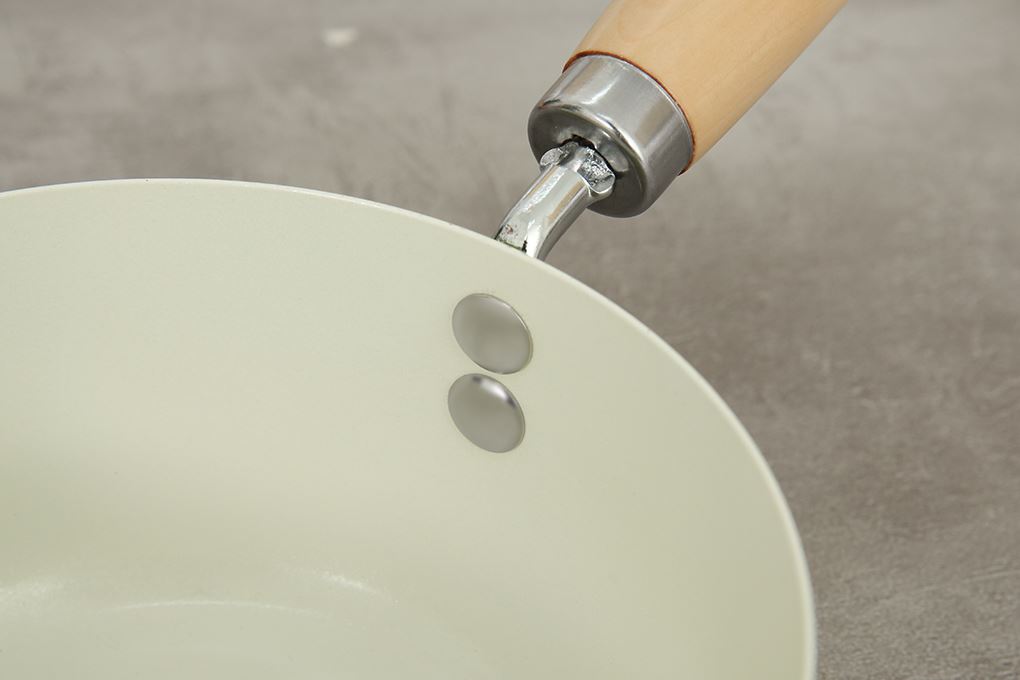 Quánh thép chống dính nắp kính 16 cm Green Cook GCS248-16IH Màu Xanh lá