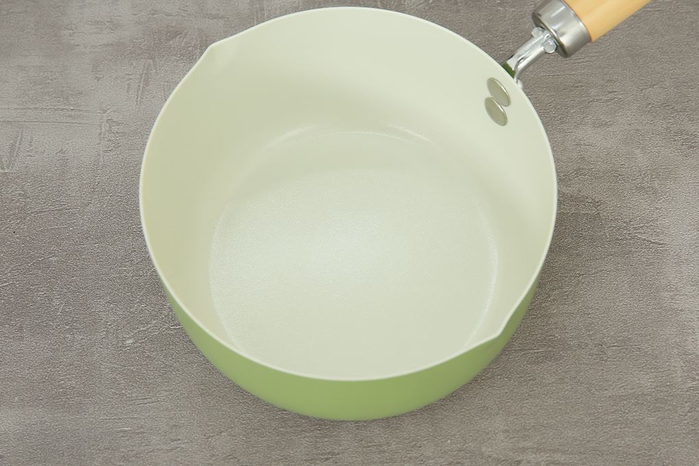 Quánh thép chống dính nắp kính 16 cm Green Cook GCS248-16IH Màu Xanh lá