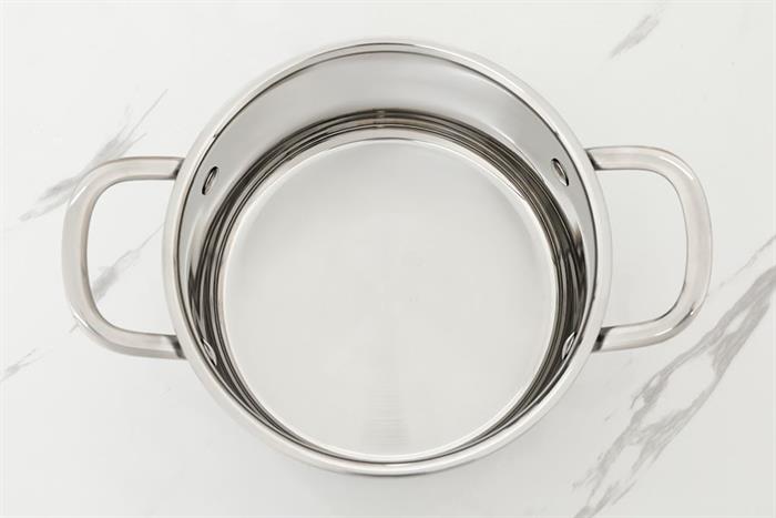 Nồi Inox 3 lớp nguyên khối nắp kính 18 cm Sunhouse SHG706-18 Màu Inox