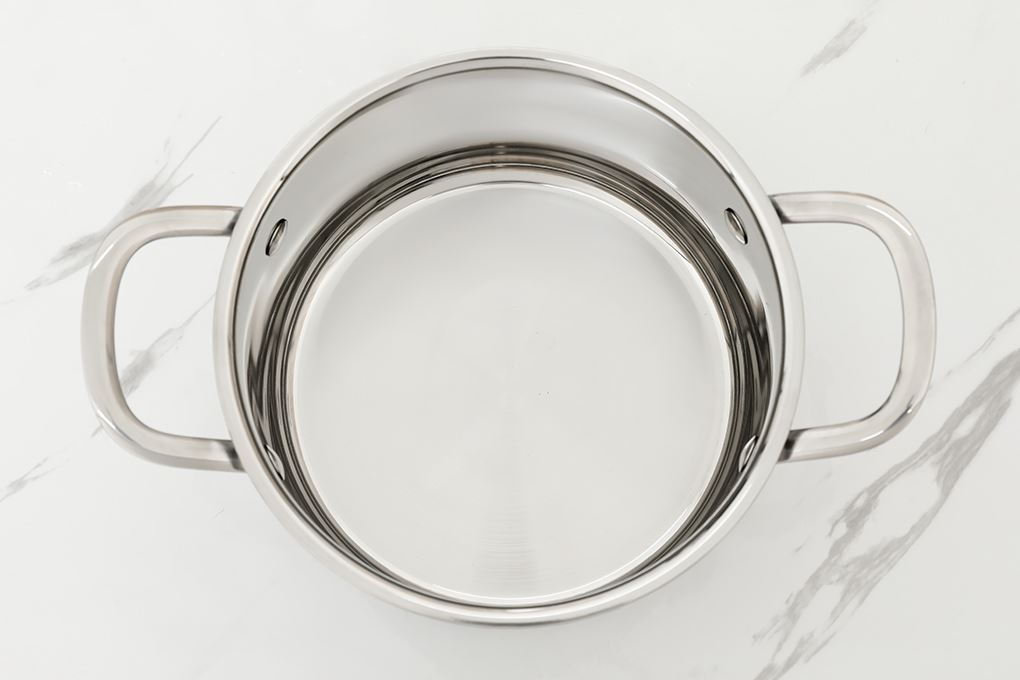 Nồi Inox 3 lớp nguyên khối nắp kính 18 cm Sunhouse SHG706-18 Màu Inox