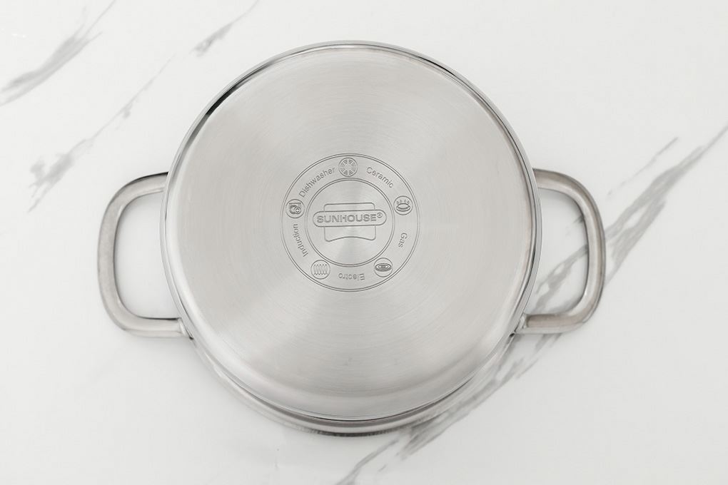 Nồi Inox 3 lớp nguyên khối nắp kính 18 cm Sunhouse SHG706-18 Màu Inox