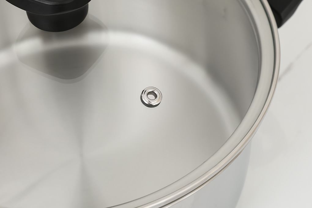Nồi inox đáy từ nắp kính 20 cm Lock&Lock CSC2023IH Màu Inox