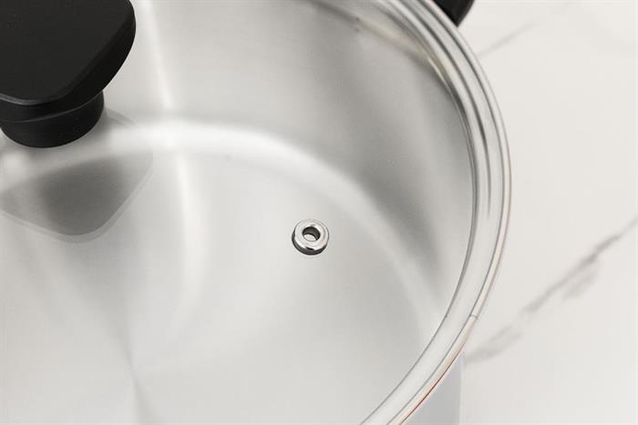 Nồi inox đáy từ nắp kính 24 cm Lock&Lock CSC2423IH Màu Inox
