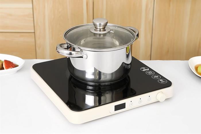 Nồi inox 3 đáy nắp kính 18 cm Inochi Kuro HNK.NIKR.2418 Màu Inox