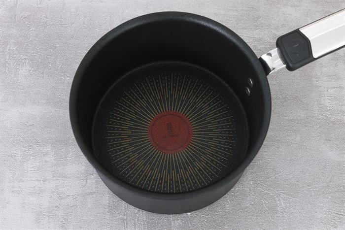 Quánh nhôm chống dính 16 cm Tefal Excellence Fusion G3412802 Màu Đen