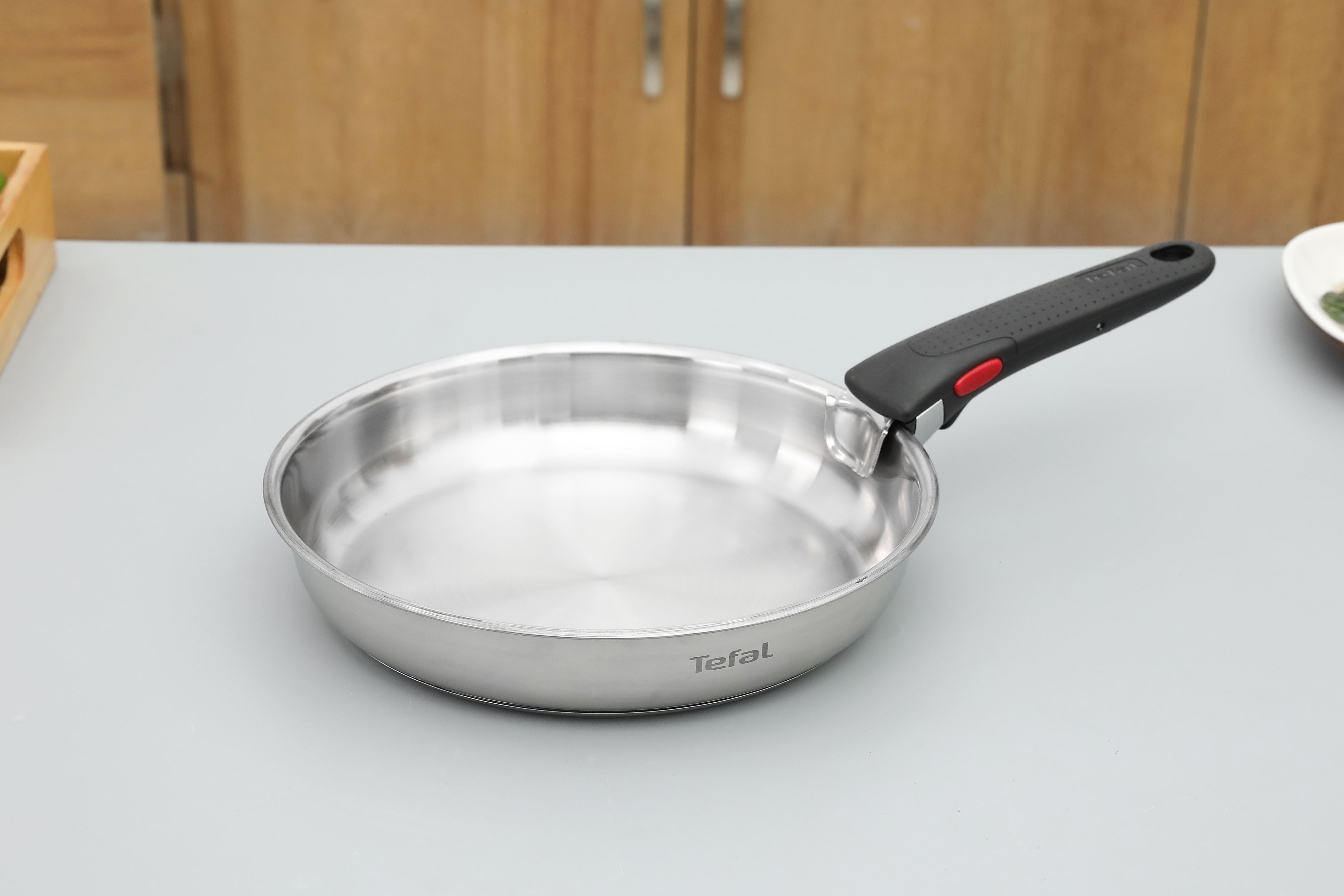 Bộ 3 nồi chảo inox Tefal Ingenio Emotion L896S453 Màu Inox