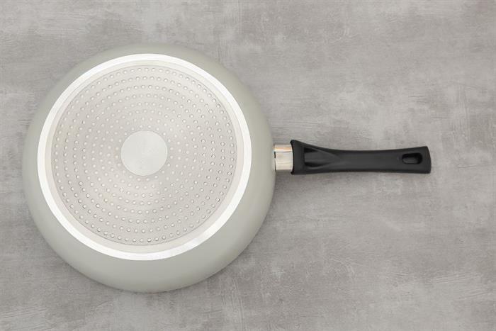 Chảo nhôm chống dính đáy từ 28 cm Elmich Smartcook SM5708MN Màu Xanh Bạc Hà