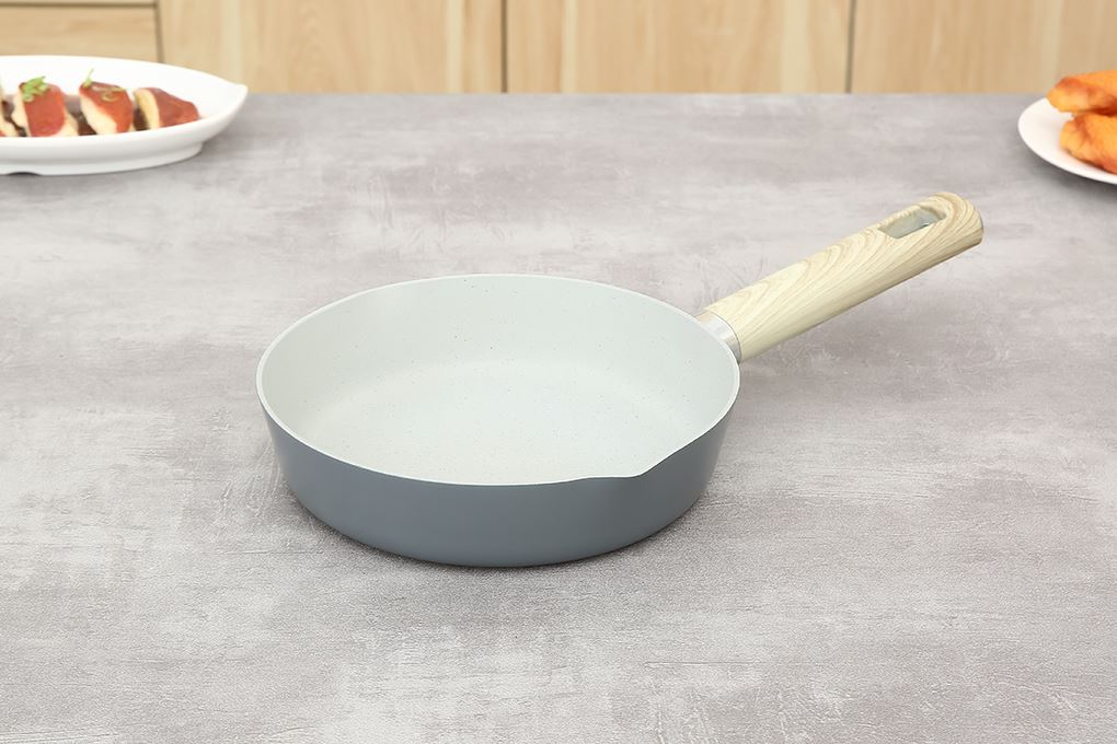 Chảo nhôm chống dính vân đá đáy từ 20 cm Delites RLJ-3020 Màu Xám