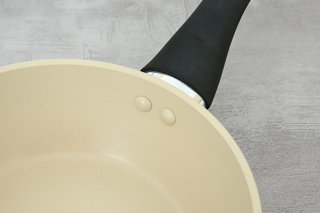 Chảo nhôm sâu chống dính vân đá đáy từ 24 cm Green Cook GCP246-24IH Màu Màu be