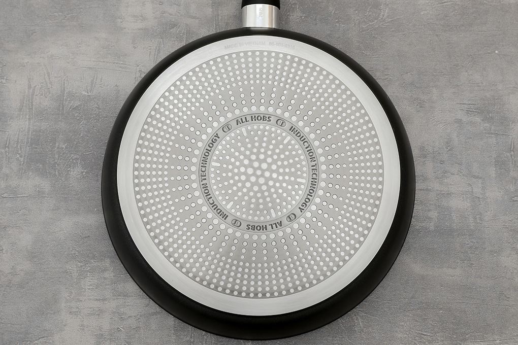 Chảo nhôm chống dính đáy từ 28 cm Tefal Flavor Force E2770674 Màu Đen