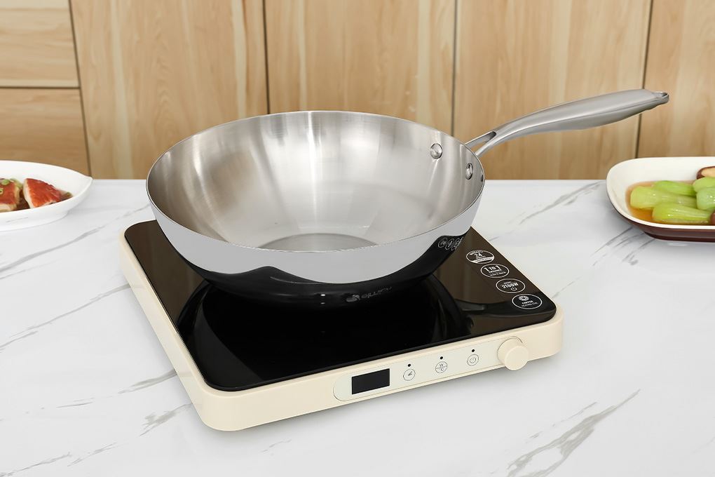 Chảo inox sâu đáy từ 28 cm AVA CW-TP001W Màu Inox