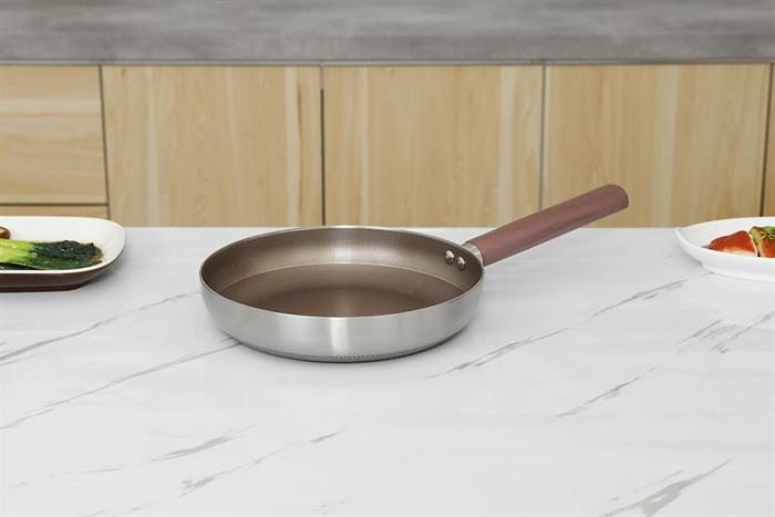 Chảo inox nguyên khối chống dính 24 cm AVA TC-TCJG24 Màu Inox