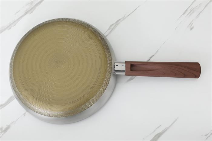 Chảo inox nguyên khối chống dính 24 cm AVA TC-TCJG24 Màu Inox