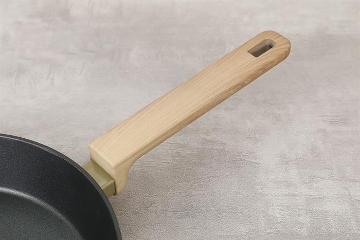 Chảo nhôm chống dính đáy từ 24 cm Sunhouse ST24P Màu Xanh rêu