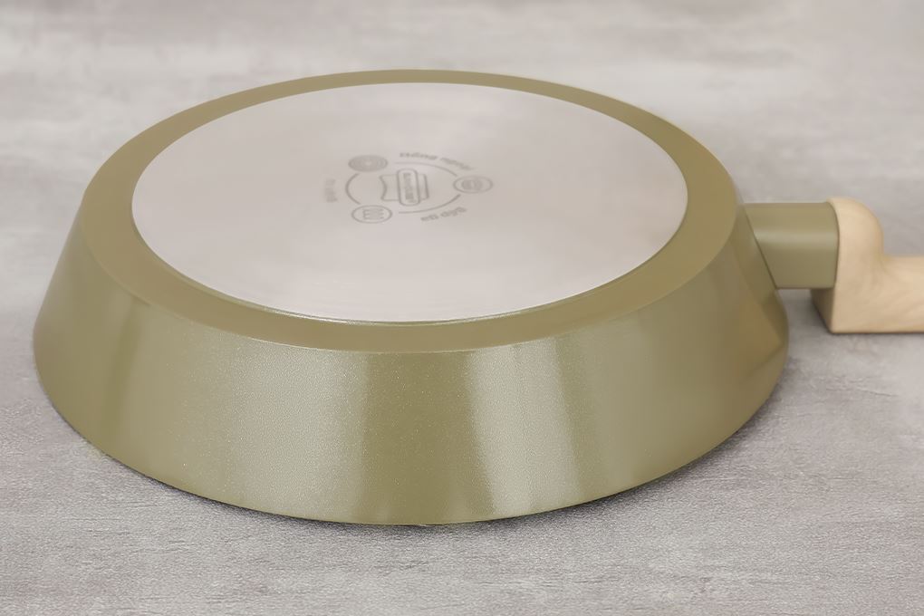 Chảo nhôm chống dính đáy từ 24 cm Sunhouse Titanium Plasma ST24P Màu Xanh rêu