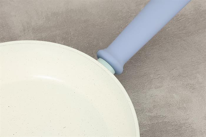 Chảo nhôm chống dính đáy từ 24 cm Green Cook GCP2527-24IH Màu Xanh Dương