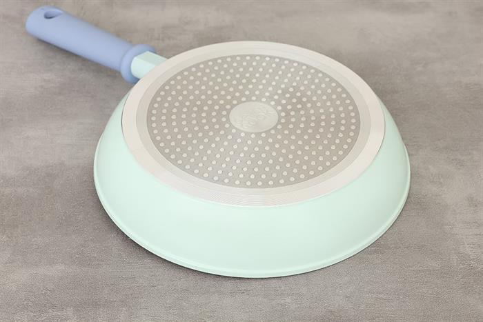 Chảo nhôm chống dính đáy từ 24 cm Green Cook GCP2527-24IH Màu Xanh Dương