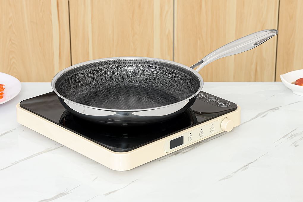 Chảo inox chống dính đáy từ 26 cm Carez FPC785SI26SN Màu Bạc Inox