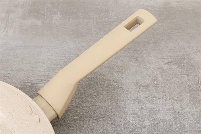 Chảo nhôm chống dính đáy từ 26 cm Lock&Lock CAF2675IH Màu Màu be