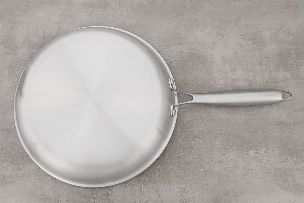 Chảo inox nguyên khối đáy từ 28 cm Inochi Omi Gourmet HIN.CRIN.GM28 Màu Bạc