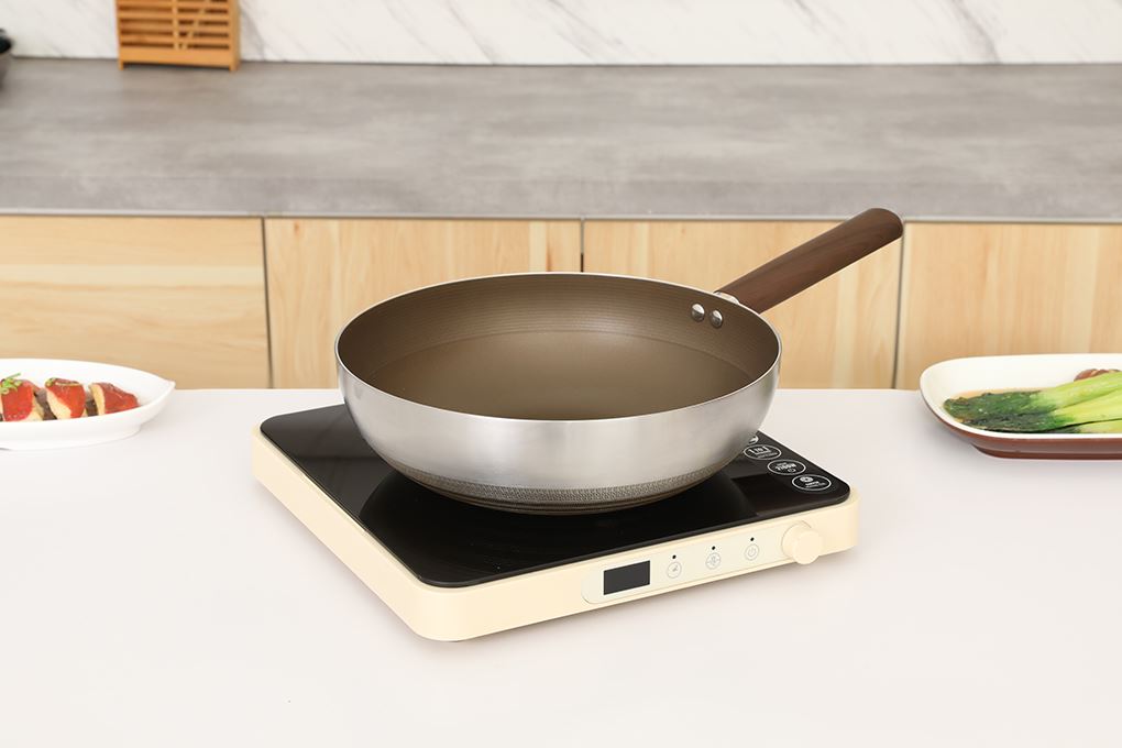 Chảo inox nguyên khối sâu chống dính đáy từ 28 cm Delites TC-TCCG28 Màu Nâu