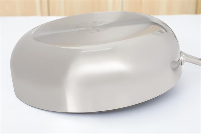 Chảo inox nguyên khối sâu đáy từ 26 cm Sunhouse Healthy IN26M11 Màu Inox