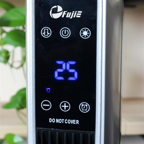 Quạt sưởi gốm FUJIE CH-2200 Màu Xám