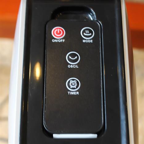 Quạt sưởi gốm FUJIE CH-2200 Màu Xám