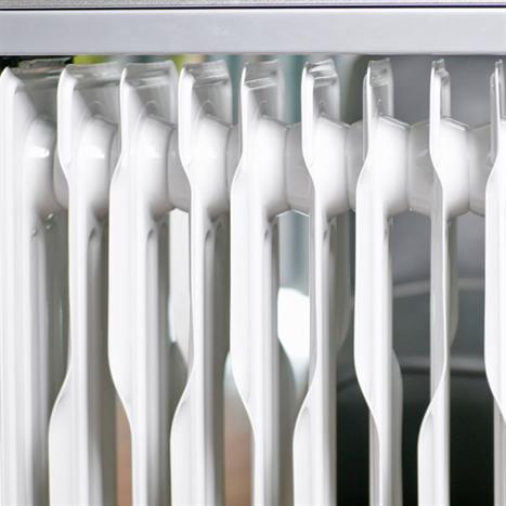 Máy sưởi dầu FujiE OFR7913 Màu Đen