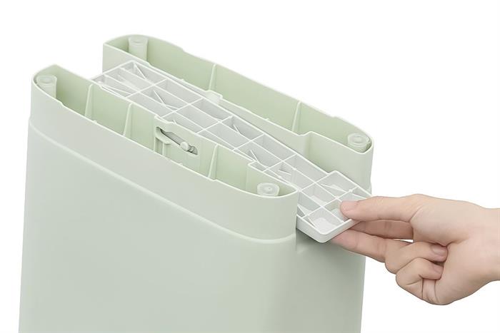 Thùng rác nhựa 10 lít Duy Tân Matsu Slim Màu Xanh lá