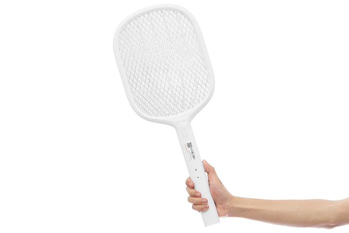 Vợt muỗi Comet CP049 Màu Trắng