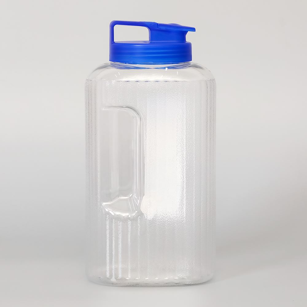 Bình đựng nước nhựa 2600 ml Lock&Lock HAP739B