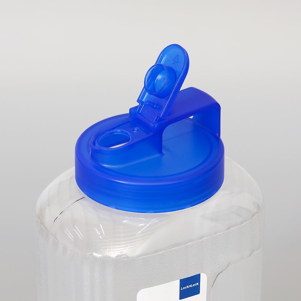 Bình đựng nước nhựa 2600 ml Lock&Lock HAP739B