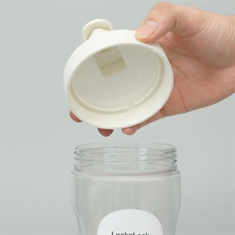 Bình đựng nước nhựa 1200 ml Lock&Lock HAP813WHT Màu Trắng