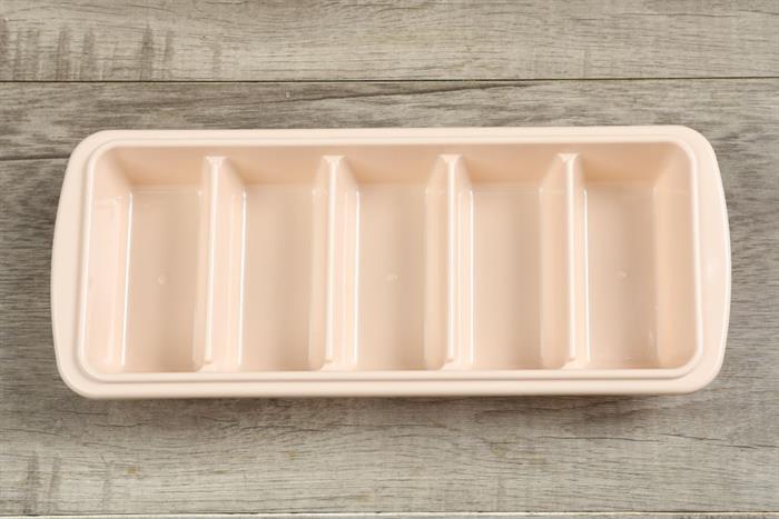 Khay đá nhựa 5 viên Inochi Kari Màu Hồng