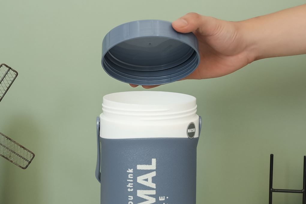 Bình giữ nhiệt nhựa 1500 ml Duy Tân Thermal Màu Xám