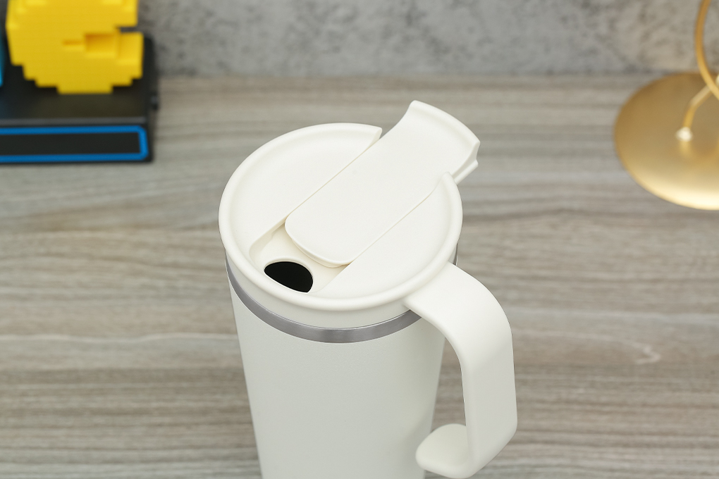 Ly giữ nhiệt inox 600 ml Lock&Lock LHC4330IVY Màu Trắng